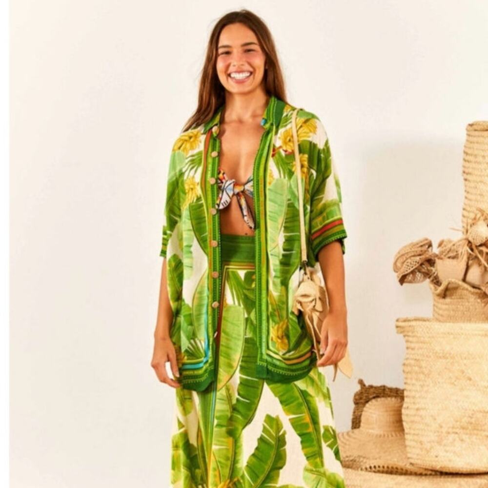 FARM RIO Fresh Forest Scarf Uni Shirt ~ Size Small